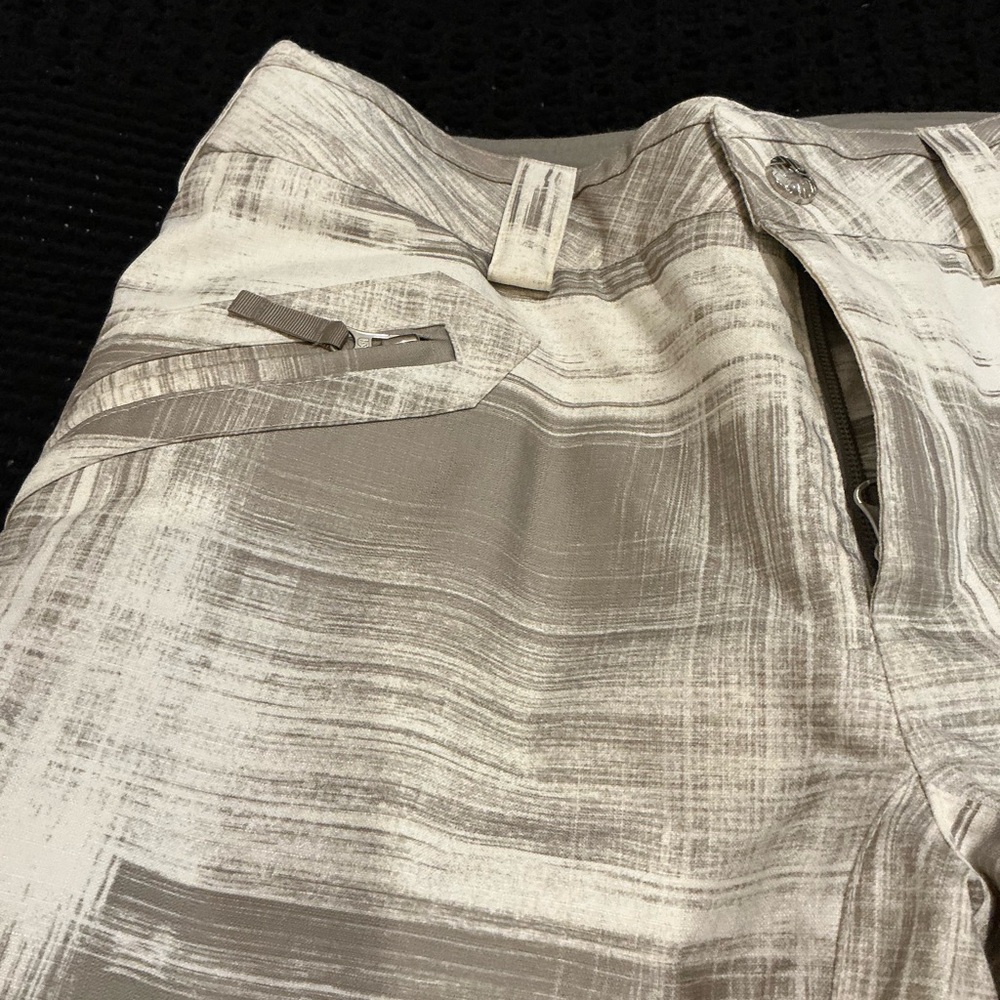 BURTON DRY RIDE SKI PANTS  LINING INSIDE. SIZE MEDIUM